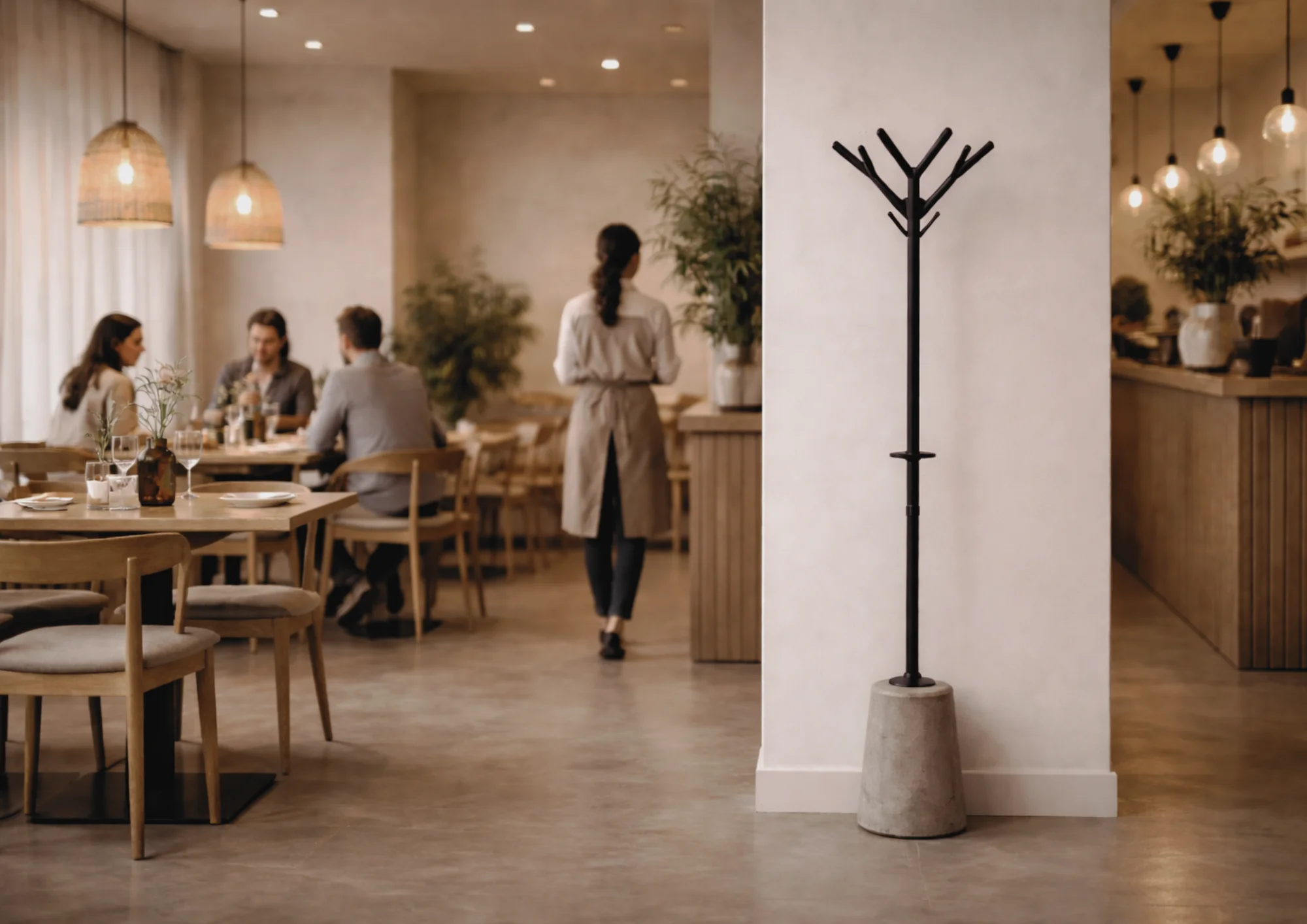 Portemanteau design ARA Protection - Mobilier de sûreté innovant pour la protection non-violente et la sécurité au travail en Europe